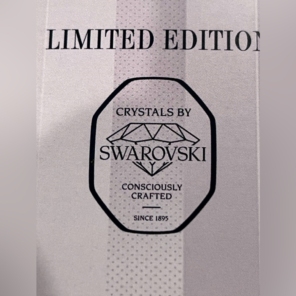 Artis Elite Oval 7 Brush with Swarovski Crystal Bow - Picture 4 of 4